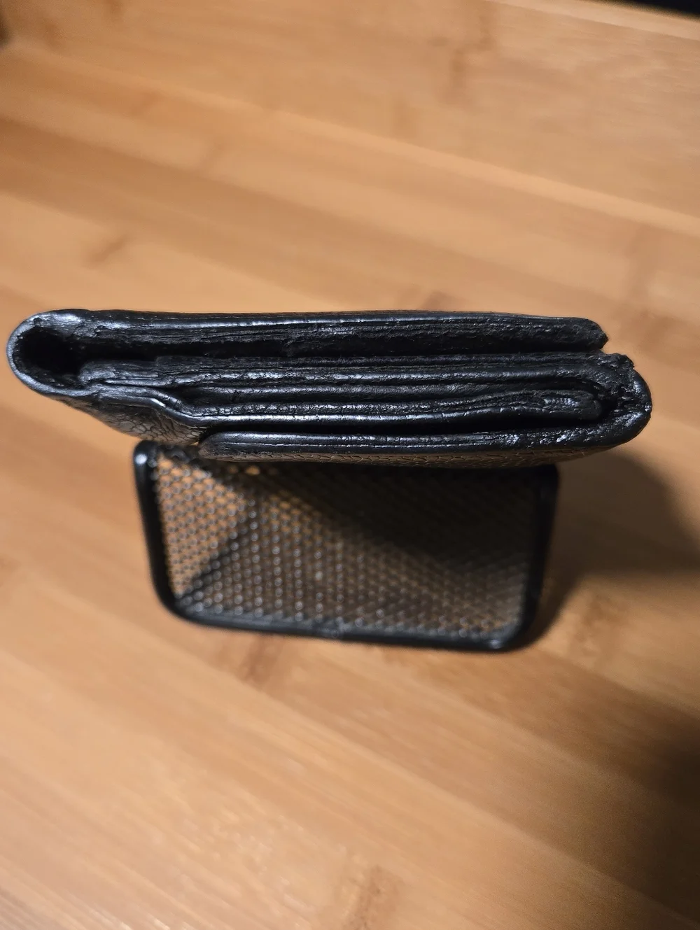 CHANEL BLACK CAVIAR LEATHER BIFOLD WALLET - Picture 3 of 16